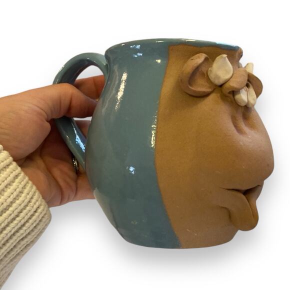 Unique Vintage Hand Thrown Sky Blue Tan Goofy Cow Oversize Coffee Mug Farmhouse - Picture 4 of 16